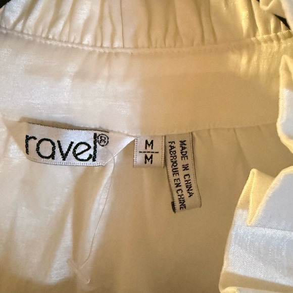 Ravel Ivory Ruffle Front Blouse - Picture 3 of 6